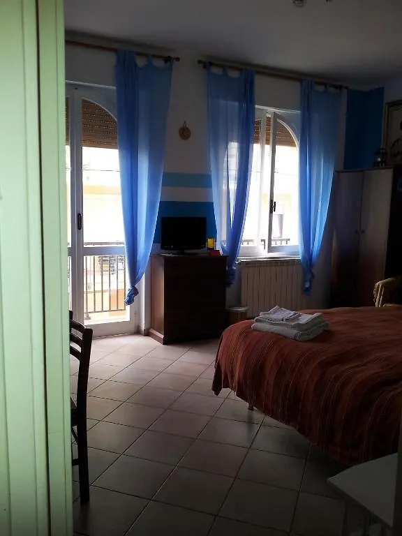 B&B Da Claudio Alguer Bed and breakfast
